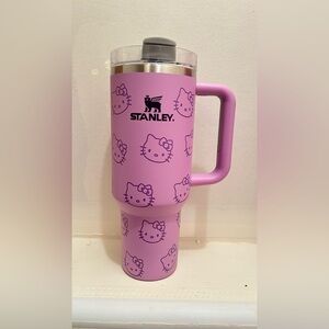Stanley Hello Kitty Pink Tumbler